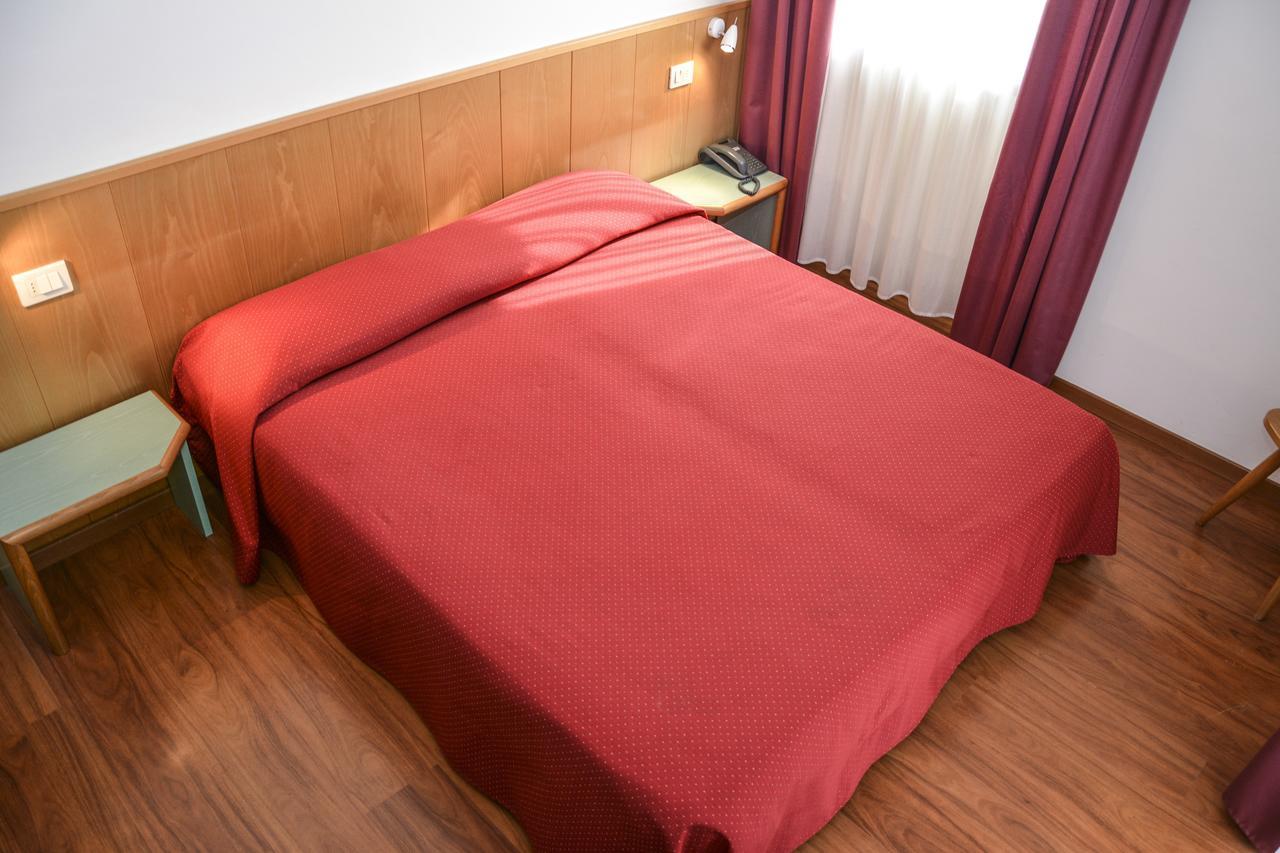 Hotel Sport Pieve Di Ledro Zewnętrze zdjęcie